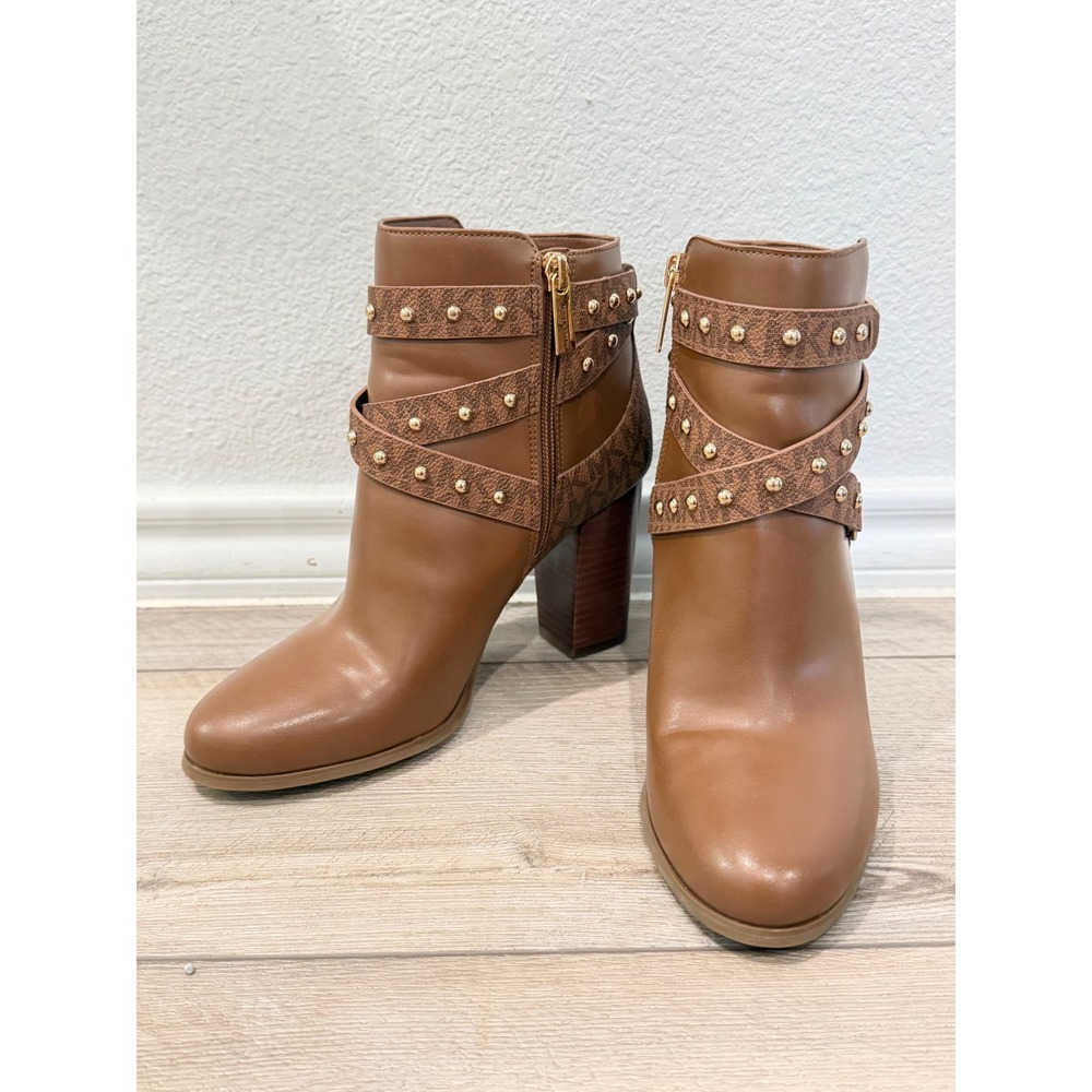 Michael Kors Tan Studded Logo Strap Ankle Boots Block Heel SG23F Womens 7M